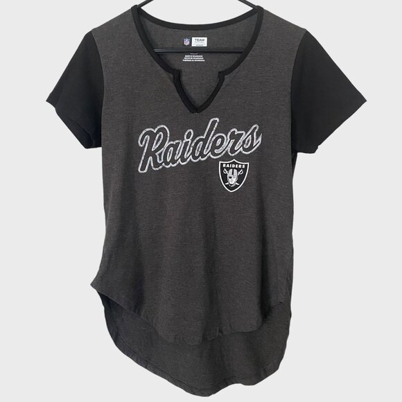 NFL Tops - NFL Las Vegas Raiders V-Neck T-Shirt Womens Small Gray Short-Sleeve Football Tee